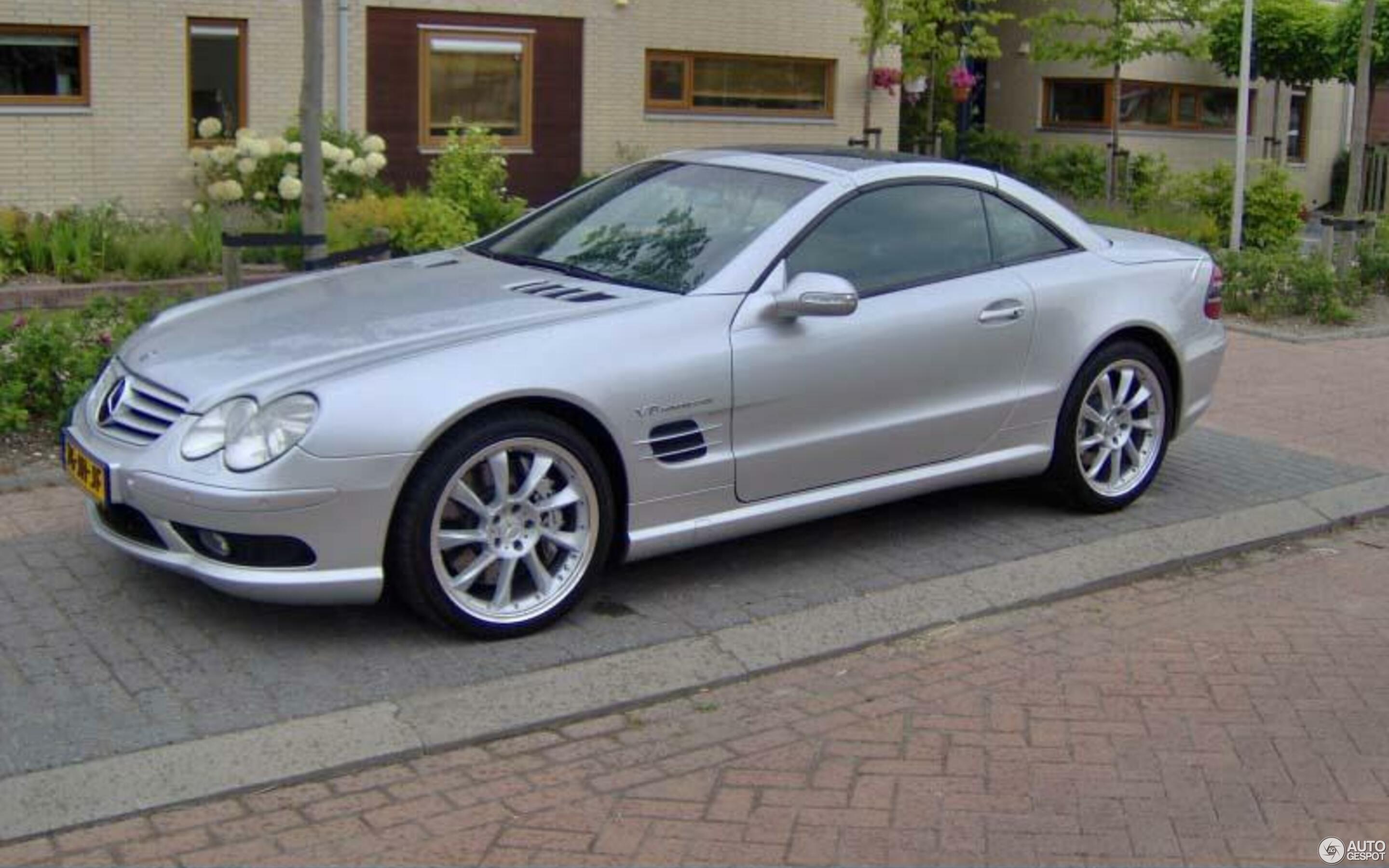 Mercedes-Benz SL 55 AMG R230