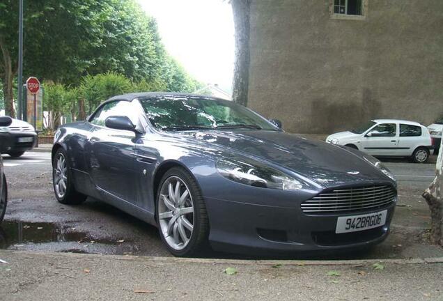 Aston Martin DB9 Volante