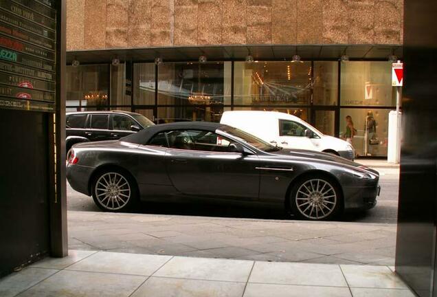 Aston Martin DB9 Volante