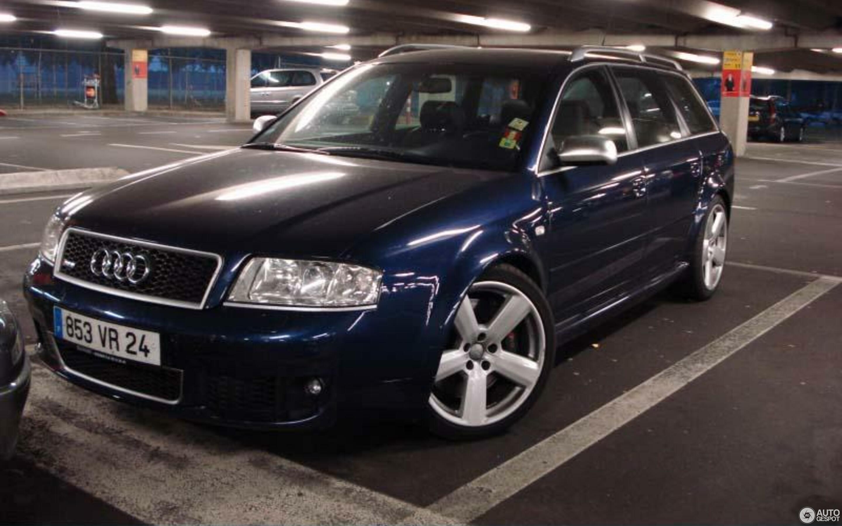 Audi RS6 Avant C5