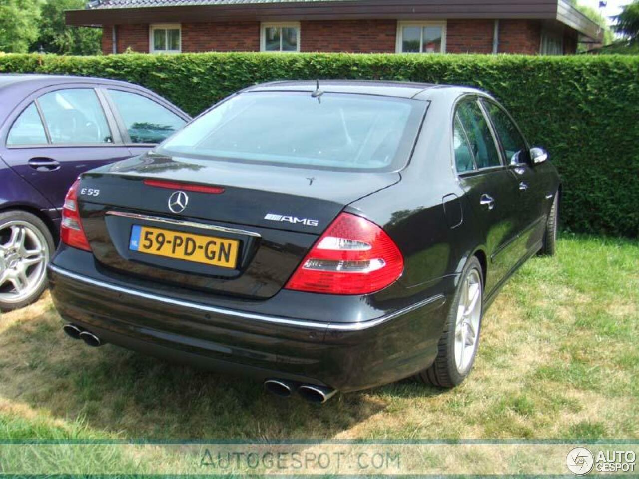 Mercedes-Benz E 55 AMG