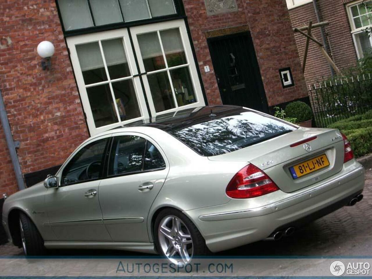 Mercedes-Benz E 55 AMG