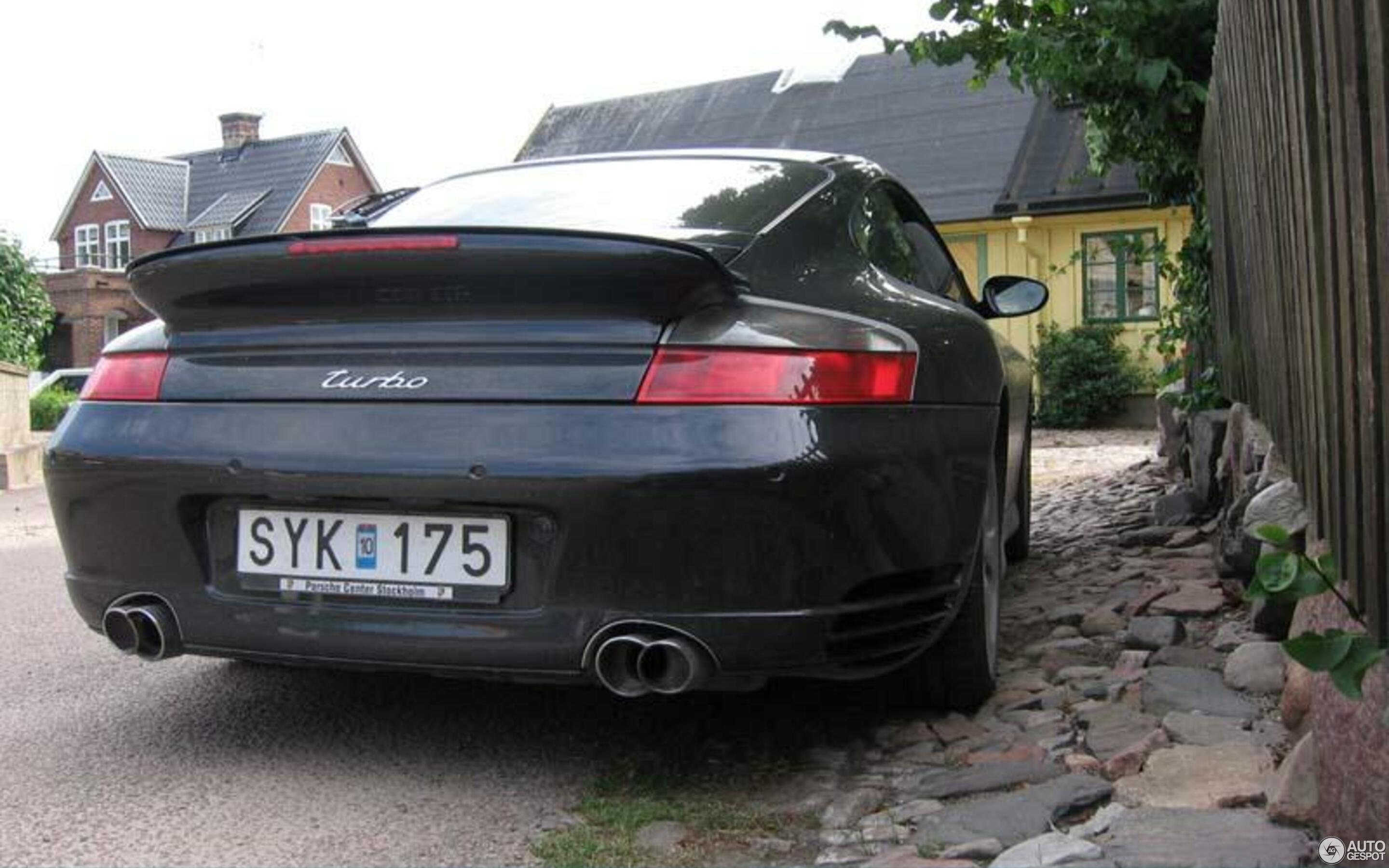 Porsche 996 Turbo