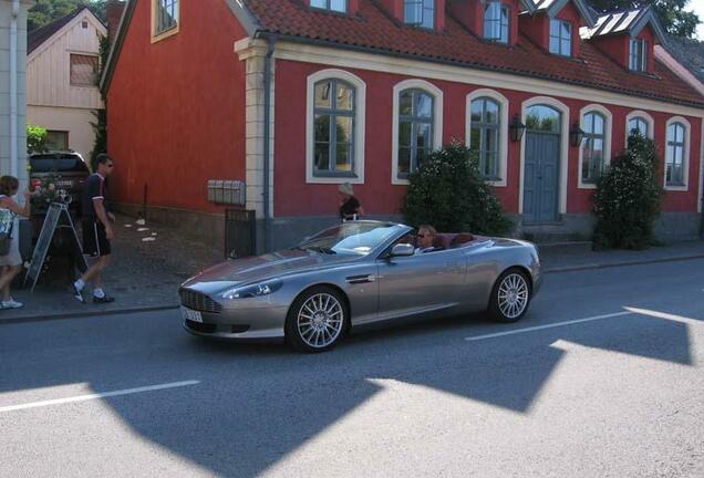 Aston Martin DB9 Volante