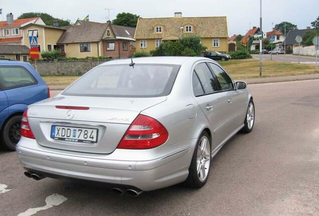 Mercedes-Benz E 55 AMG