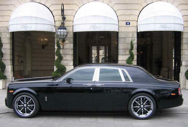 Rolls-Royce Phantom