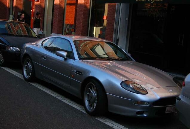 Aston Martin DB7