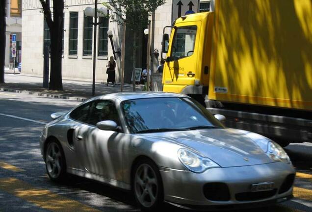 Porsche 996 Turbo