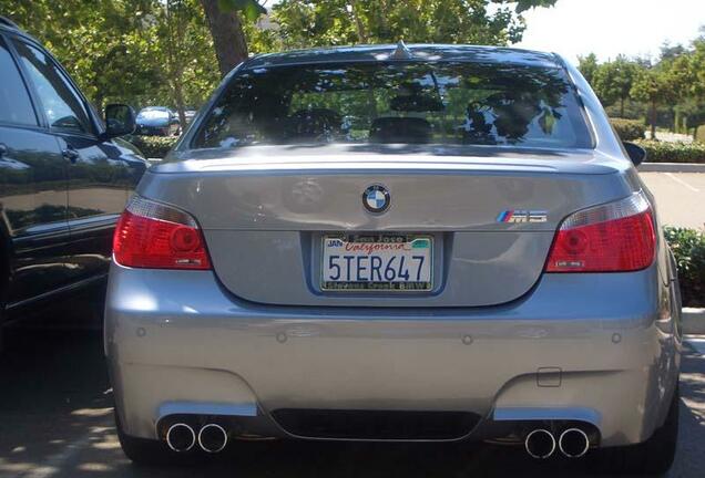 BMW M5 E60 2005