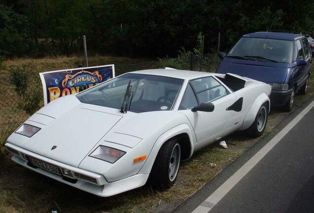 Lamborghini Countach LP500 S