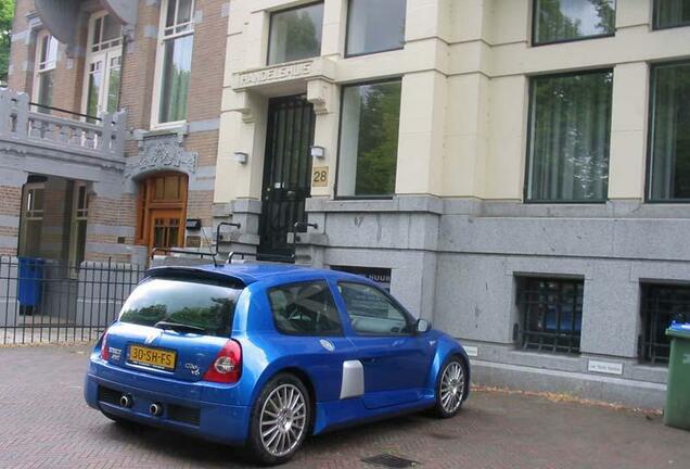 Renault Clio V6 Phase II