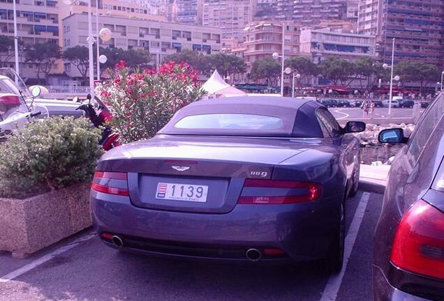 Aston Martin DB9 Volante