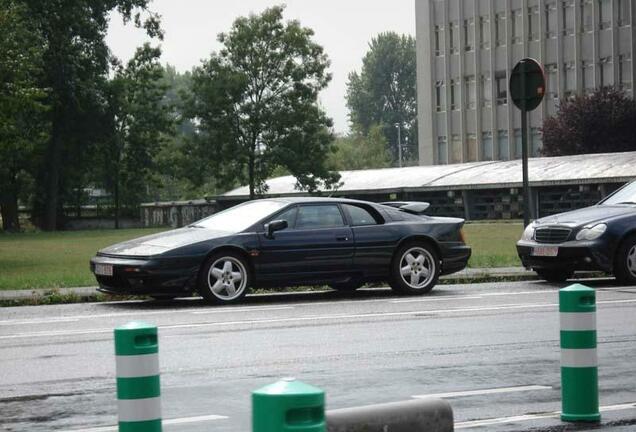 Lotus Esprit S4