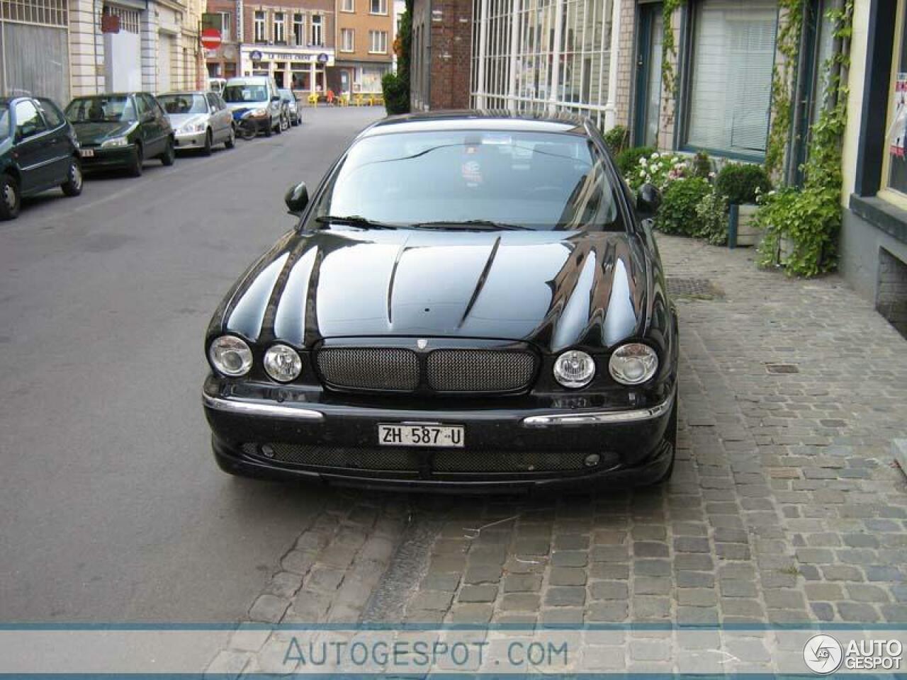 Jaguar XJR