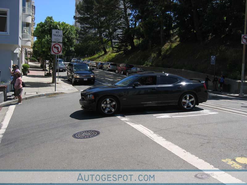 Dodge Charger SRT-8