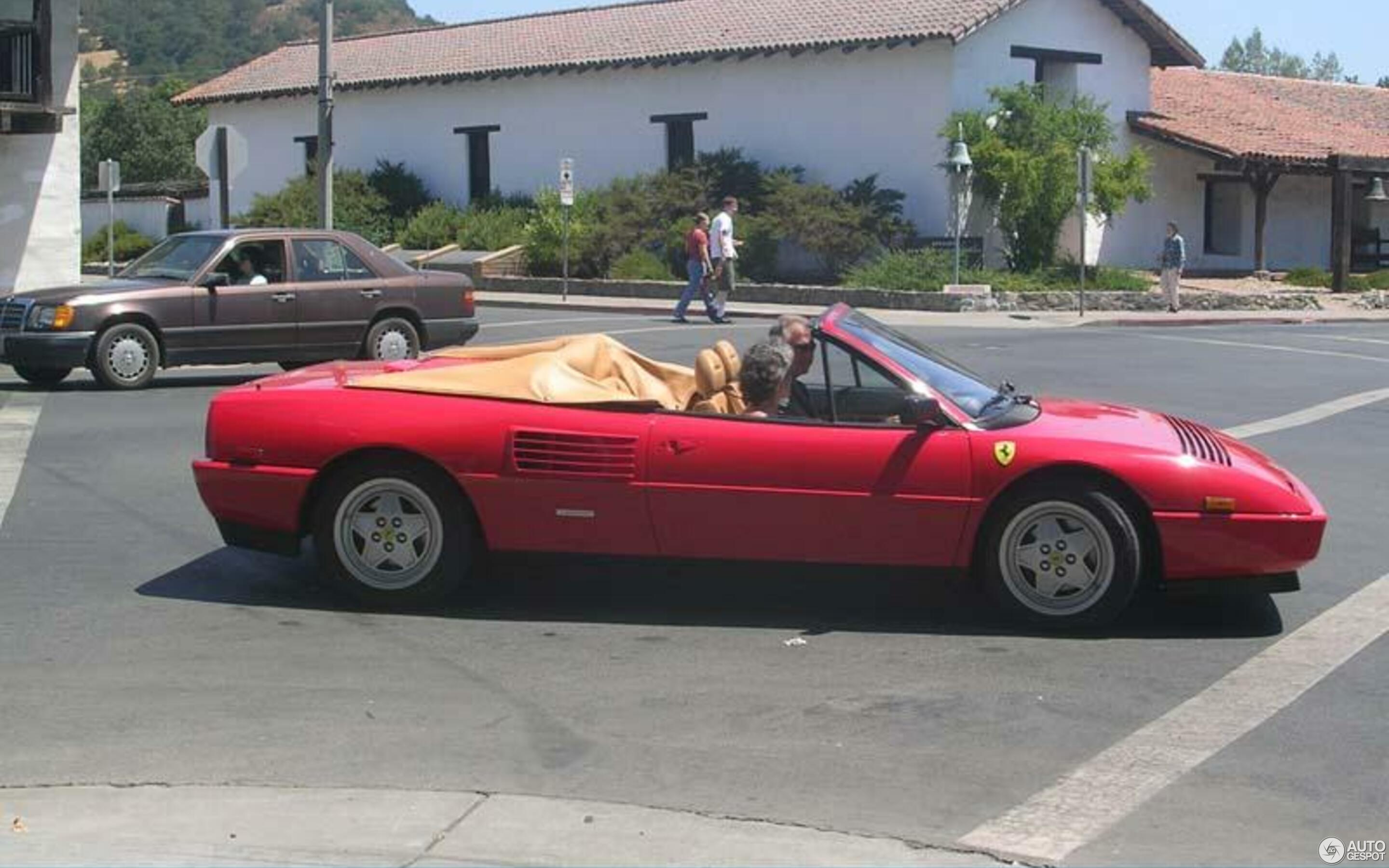 Ferrari Mondial T Cabriolet