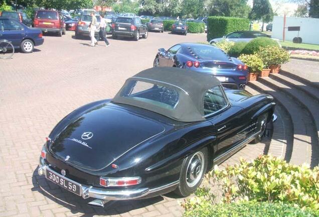 Mercedes-Benz 300SL Roadster