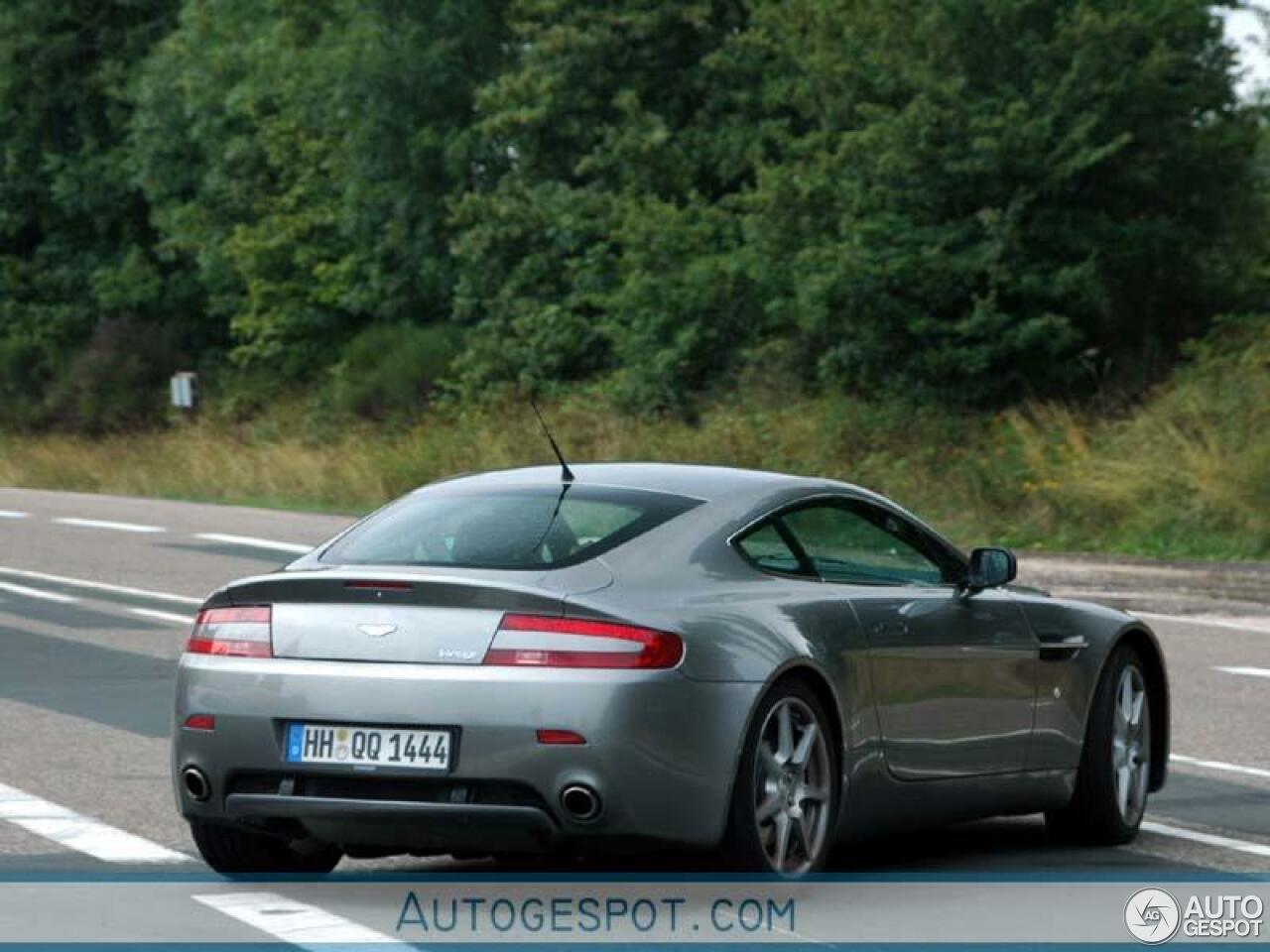 Aston Martin V8 Vantage