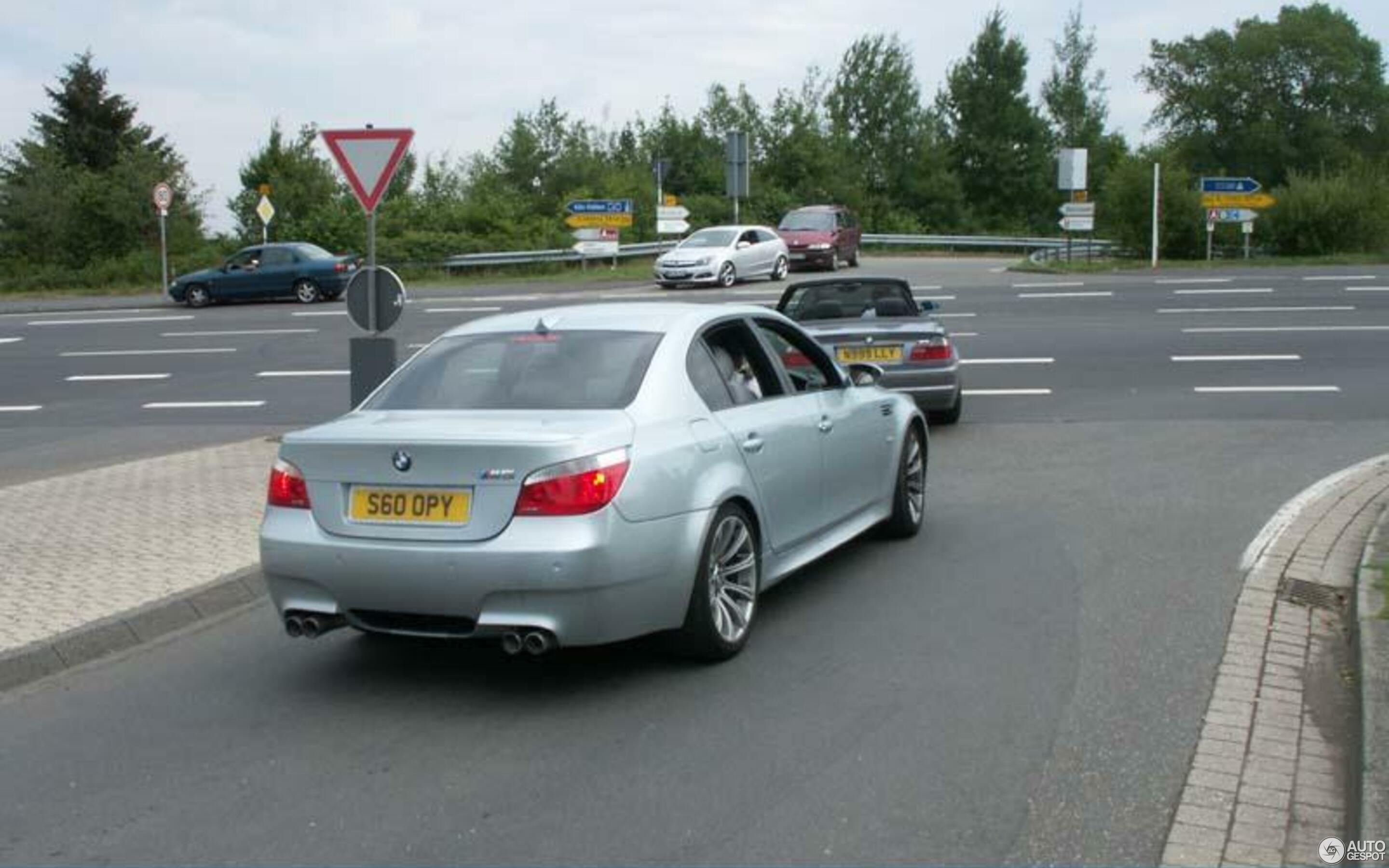 BMW M5 E60 2005