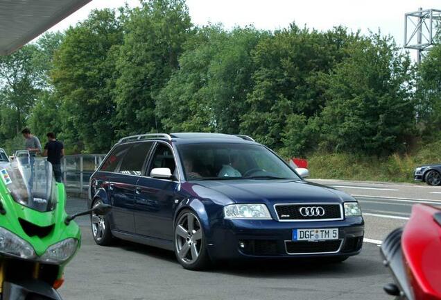 Audi RS6 Avant C5