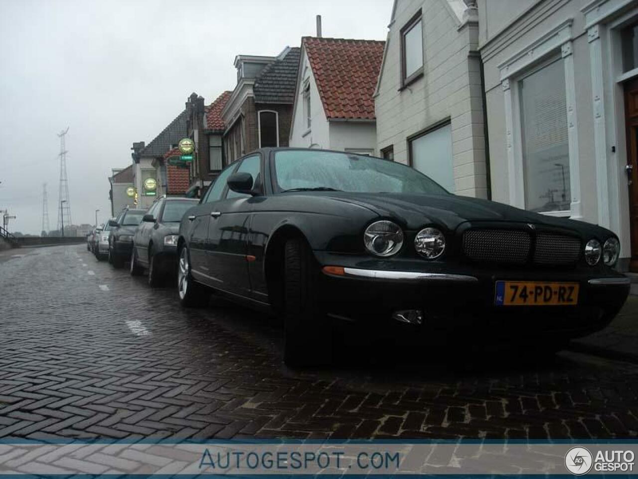 Jaguar XJR