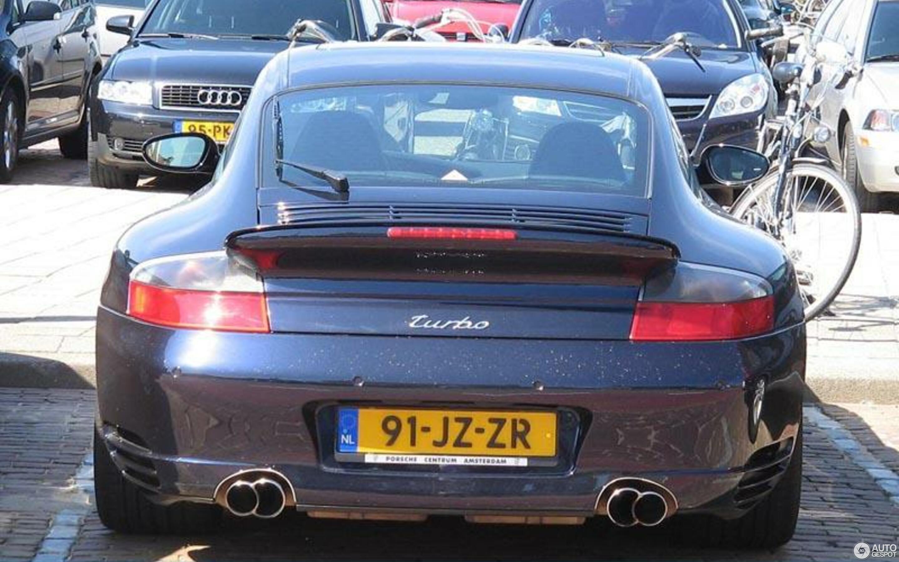 Porsche 996 Turbo