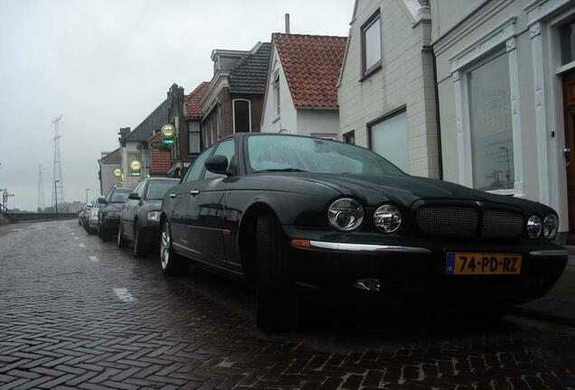 Jaguar XJR