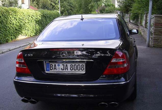 Mercedes-Benz E 55 AMG