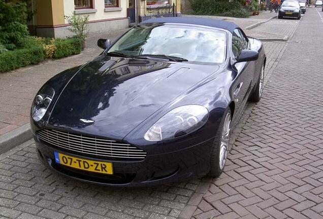 Aston Martin DB9 Volante