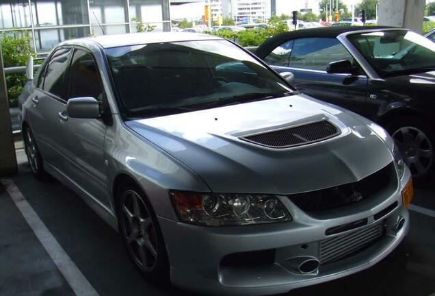 Mitsubishi Lancer Evolution IX