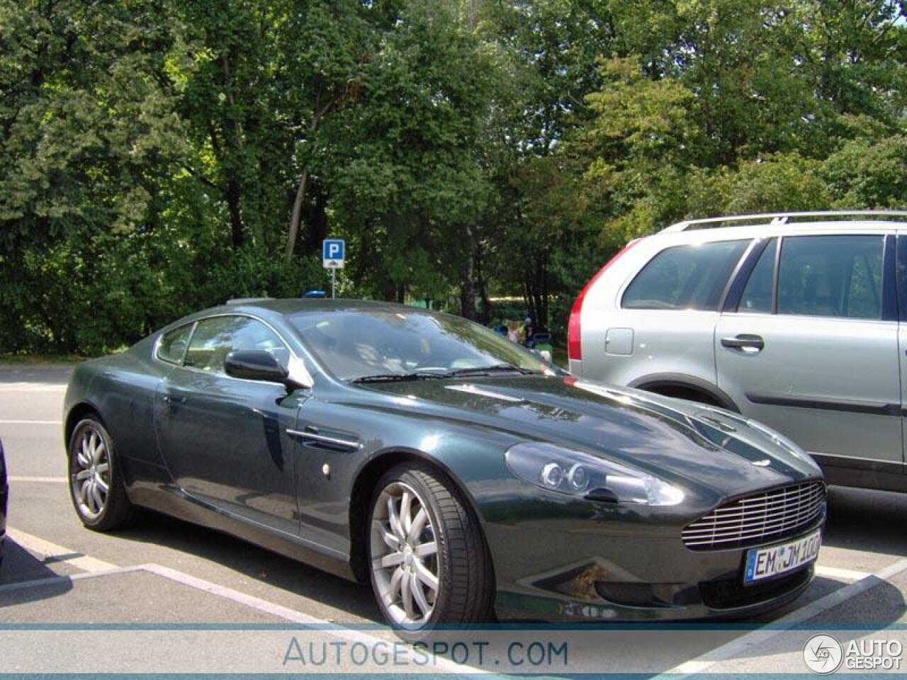 Aston Martin DB9