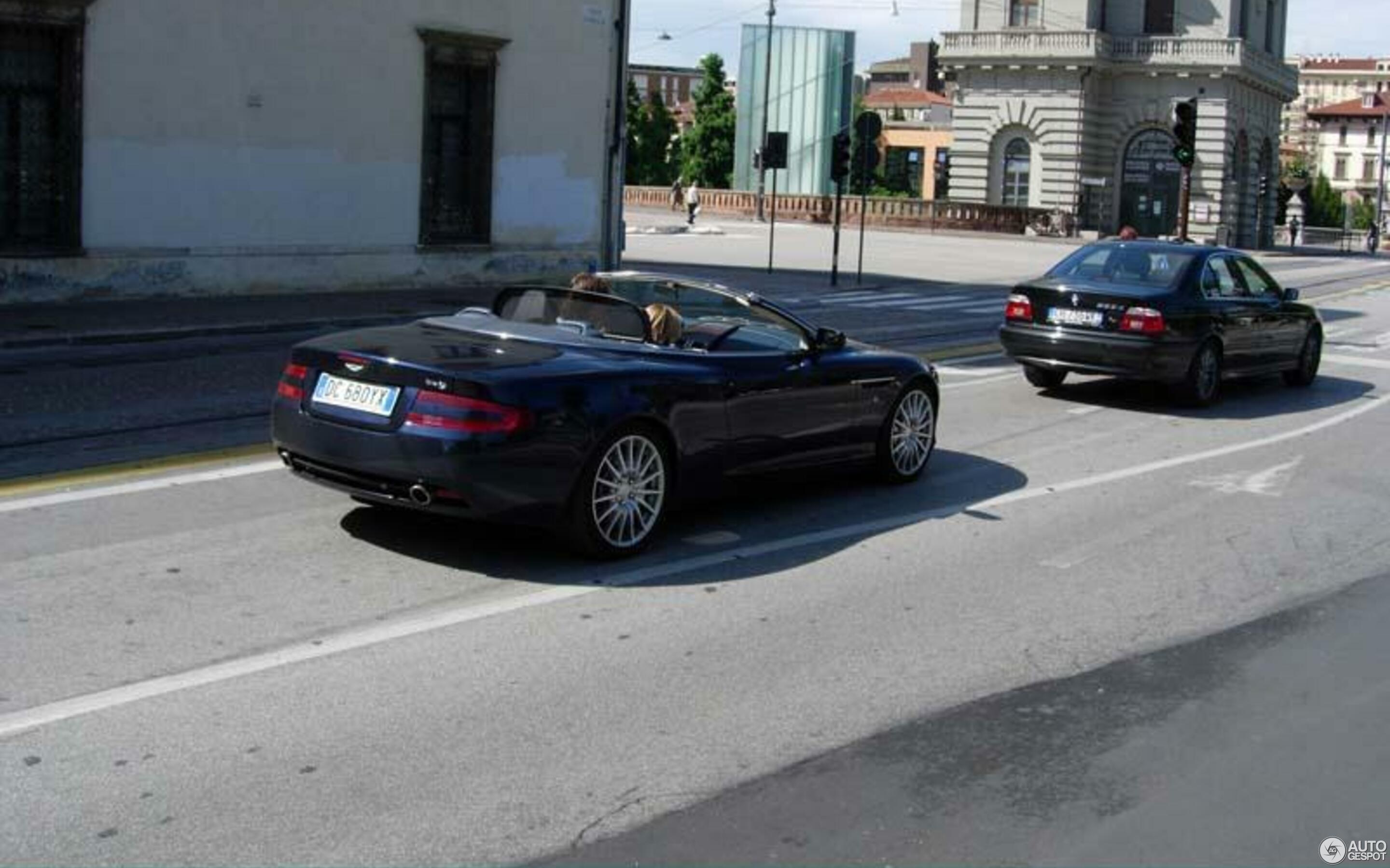 Aston Martin DB9 Volante