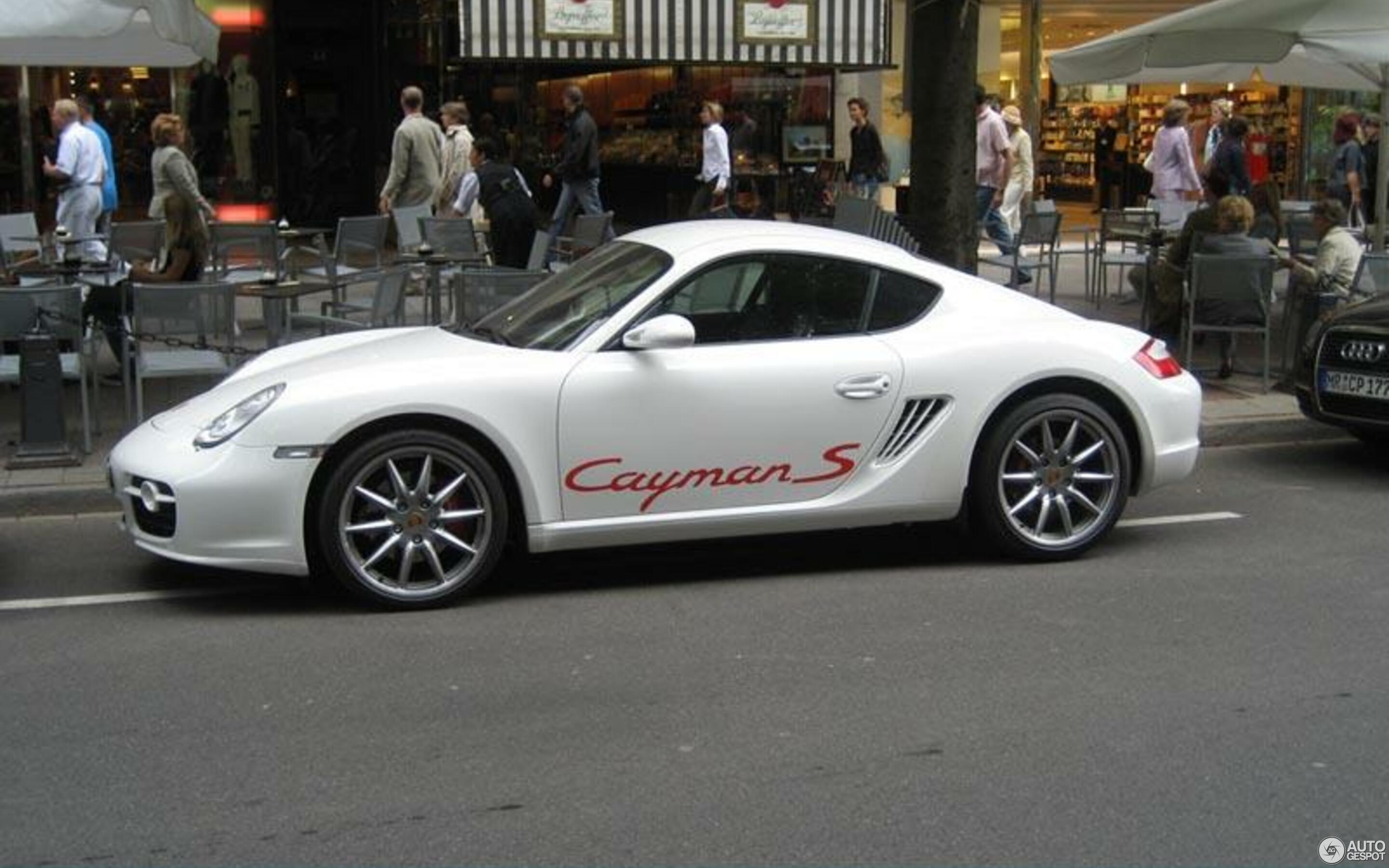 Porsche 987 Cayman S