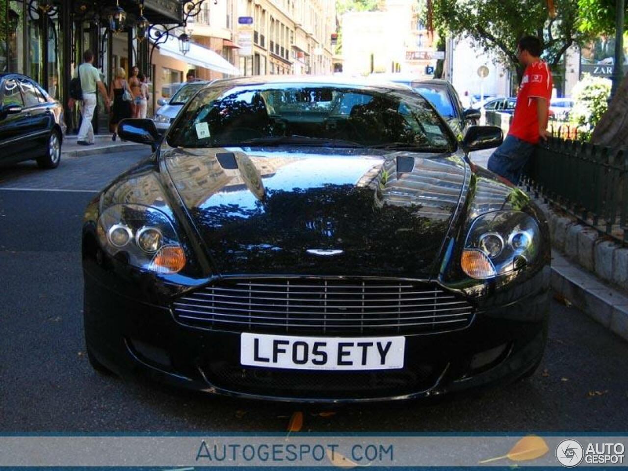 Aston Martin DB9