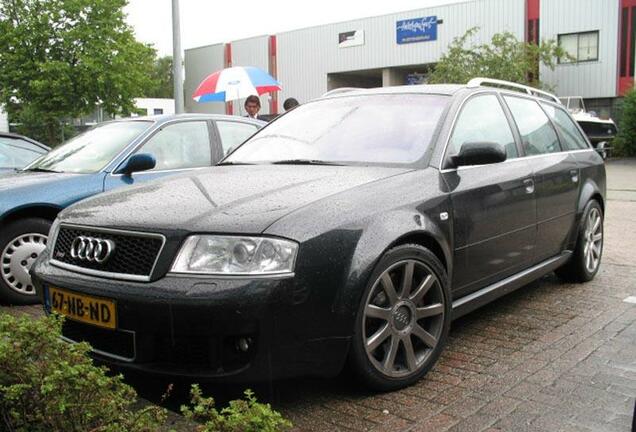 Audi RS6 Avant C5