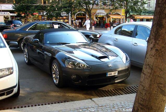 Dodge Viper SRT-10 Roadster 2003