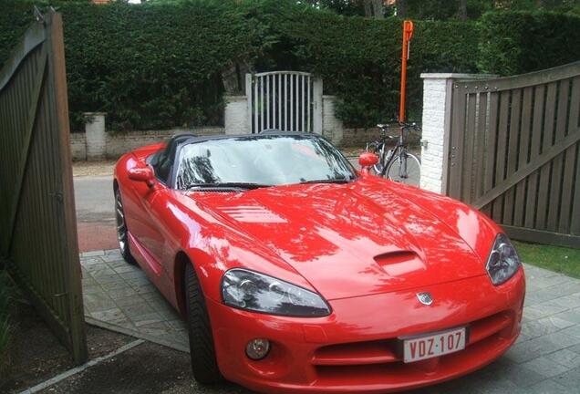 Dodge Viper SRT-10 Roadster 2003