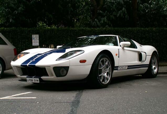 Ford GT