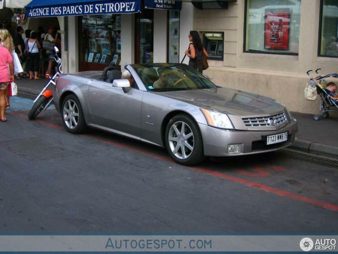 Cadillac XLR