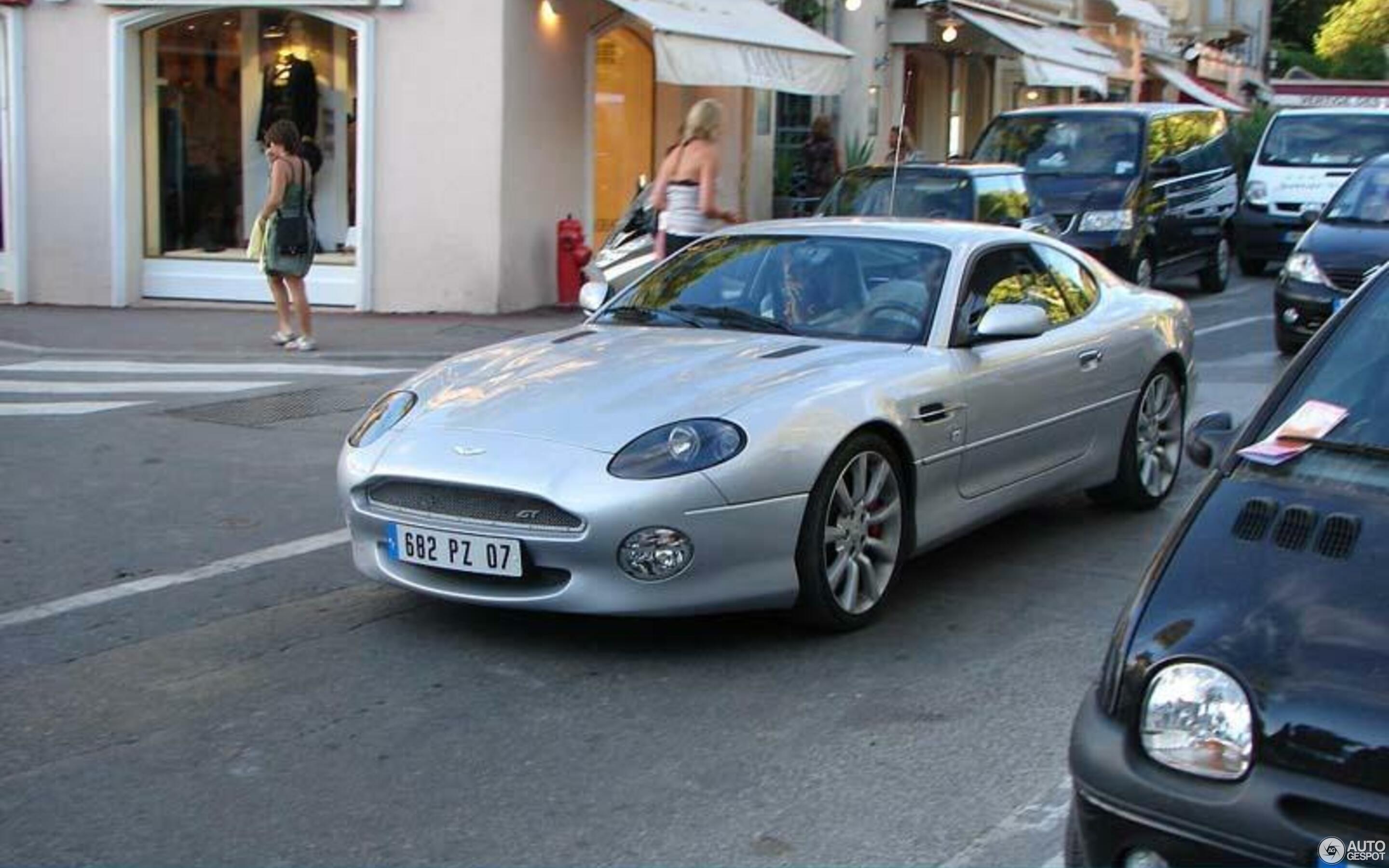 Aston Martin DB7 GT