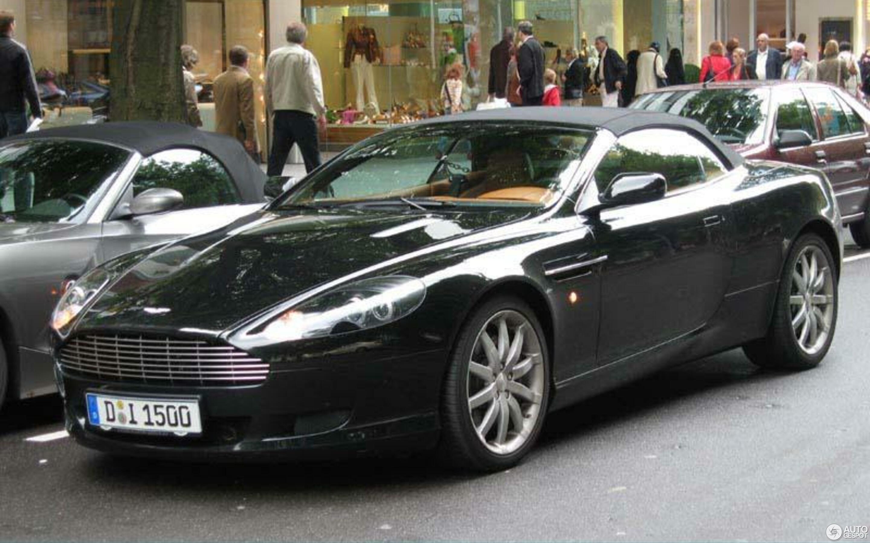 Aston Martin DB9 Volante