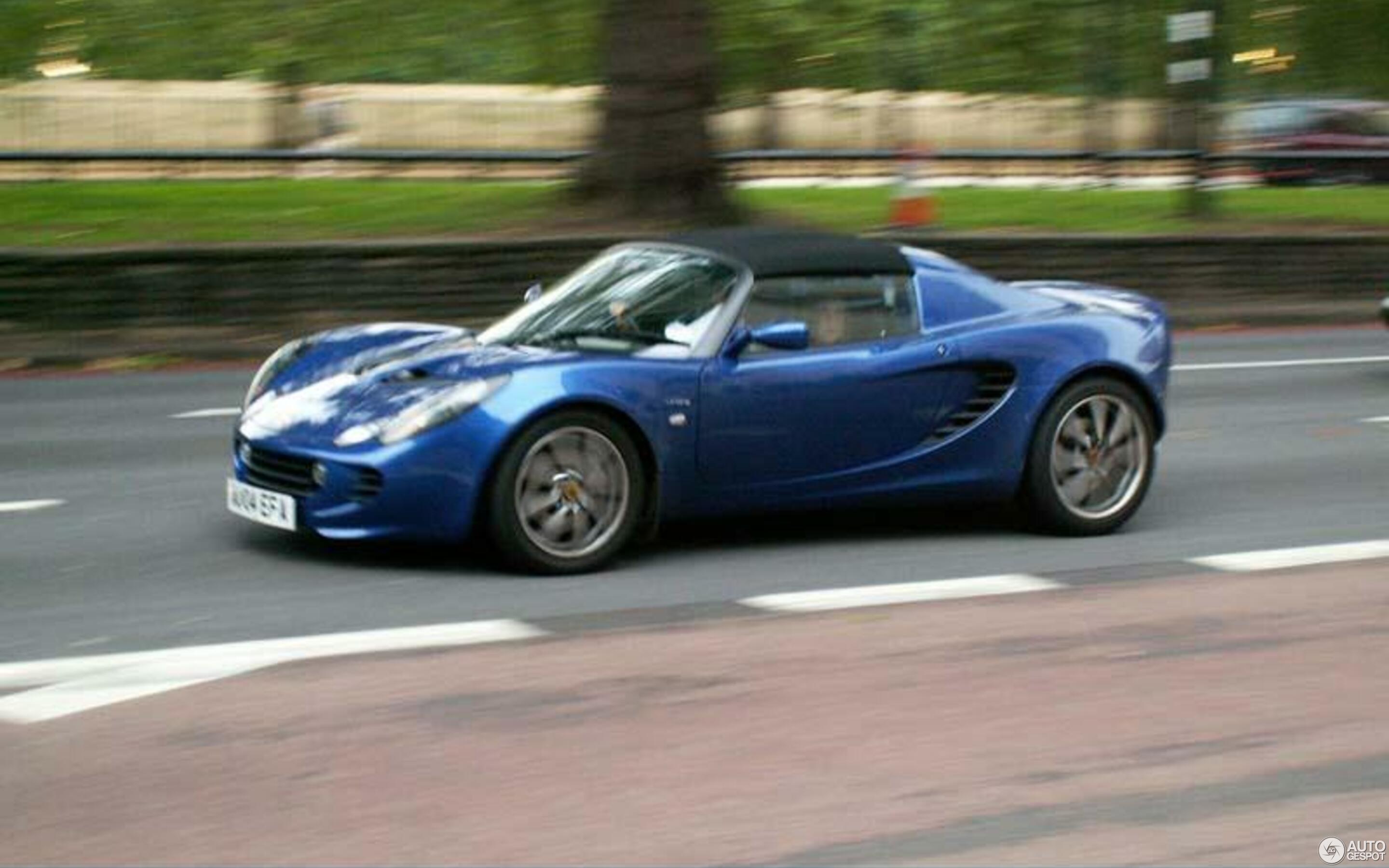 Lotus Elise S2 111R