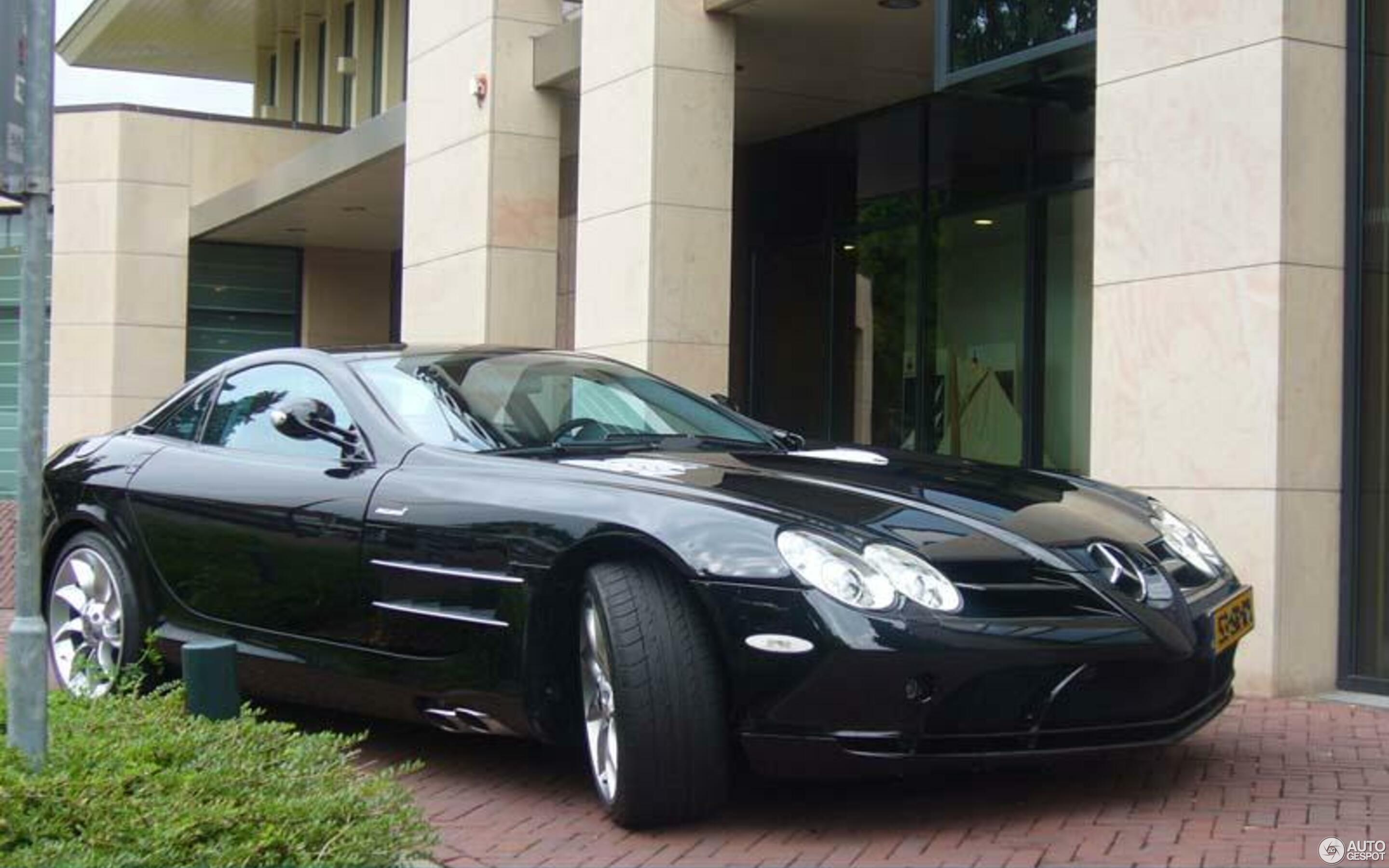 Mercedes-Benz SLR McLaren