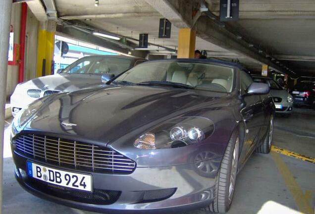 Aston Martin DB9 Volante