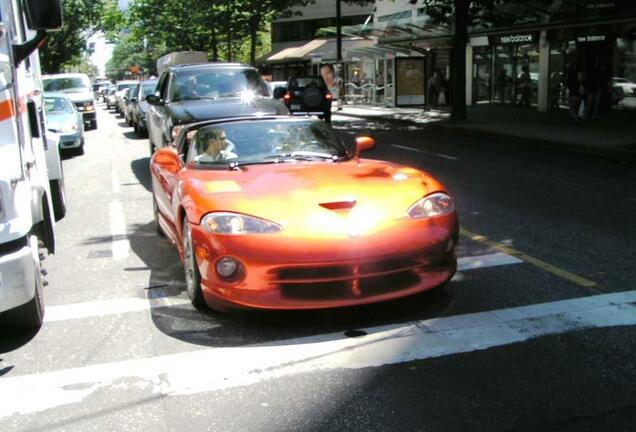 Dodge Viper RT/10 1996