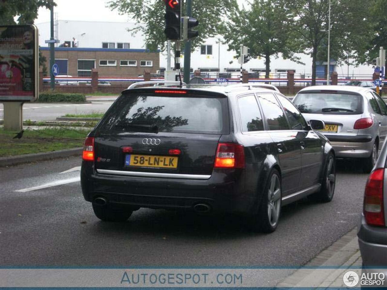 Audi RS6 Avant C5