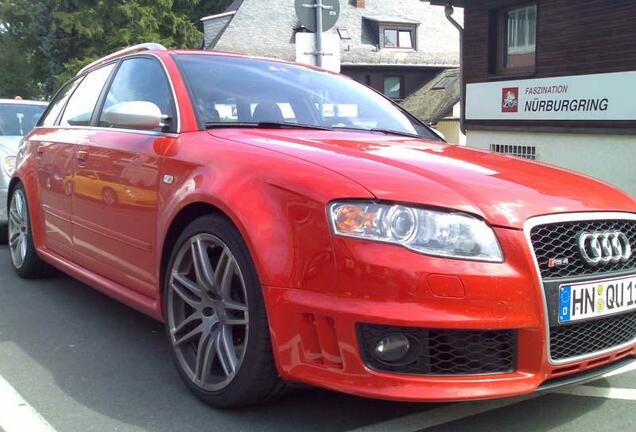 Audi RS4 Avant B7