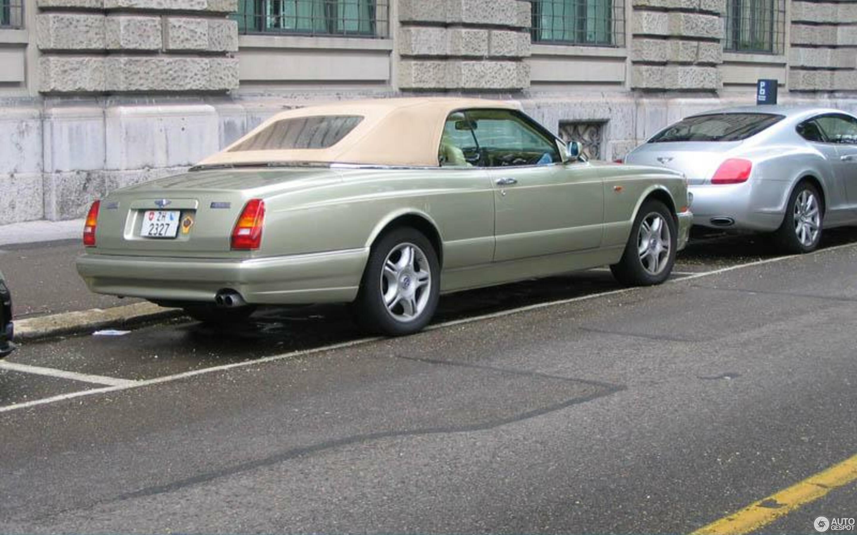 Bentley Azure Mulliner