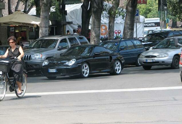 Porsche 996 Turbo