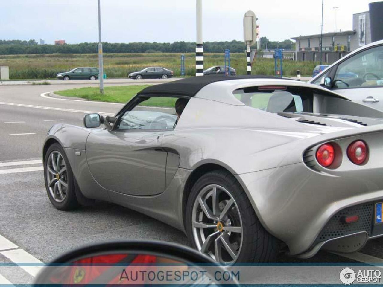 Lotus Elise S2 111R